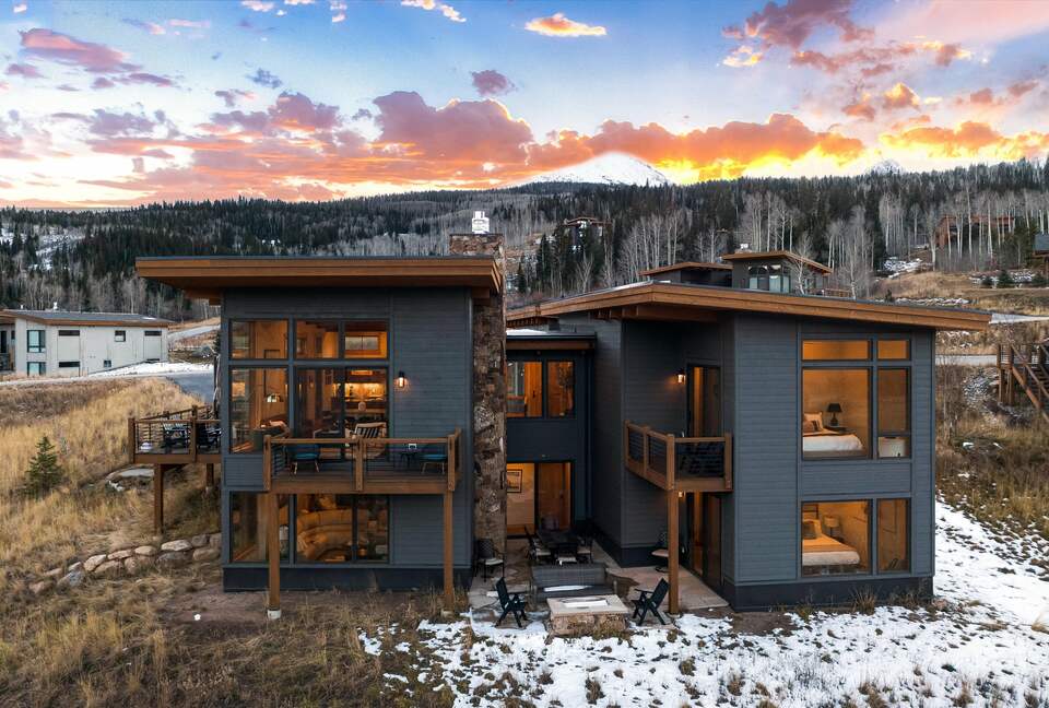 Back of home and yard.