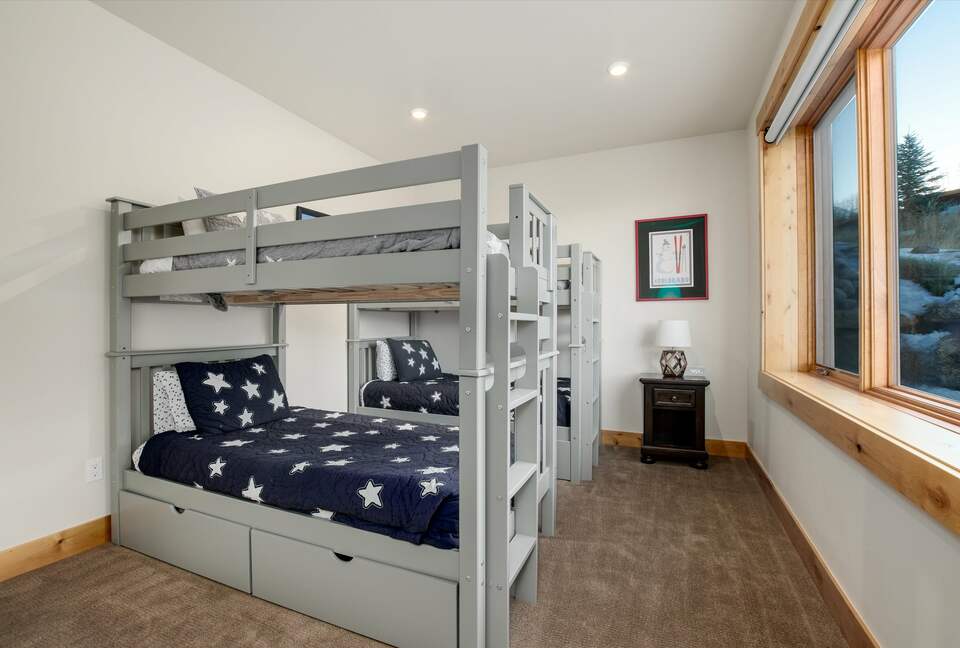 Lower level bunk room sleeps 4