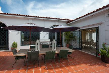 King Edward VIII's Estate - Nassau, Bahamas