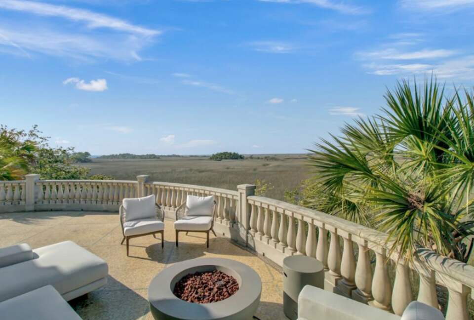 Beach Resort Estate w/ 7 Private Islands - Isle of Palms, South Carolina