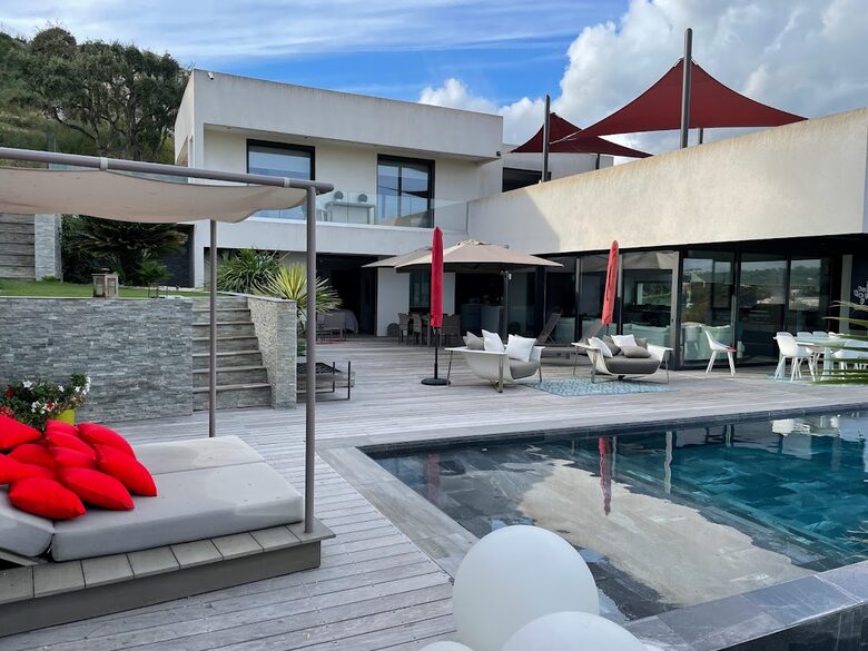 Villa California - Mandelieu-la-Napoule, France