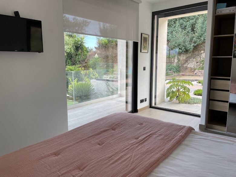 Villa California - Mandelieu-la-Napoule, France