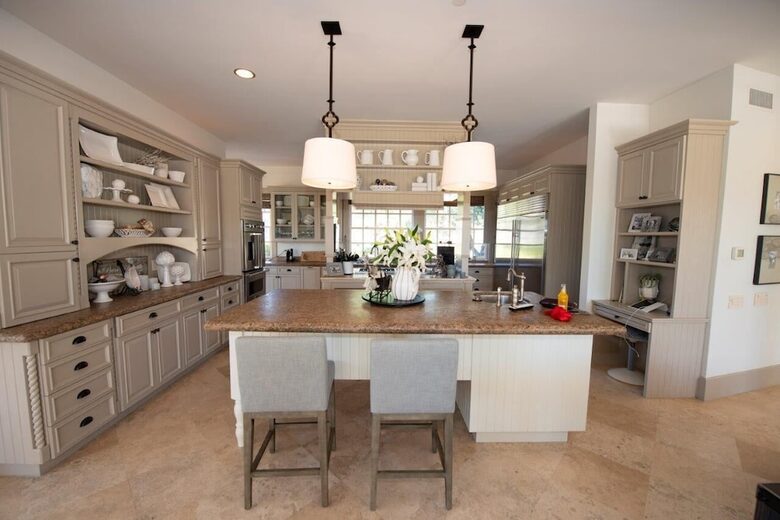 Amazing Private Family Luxury Estate in Sunny Rancho Santa Fe - Rancho Santa Fe, California