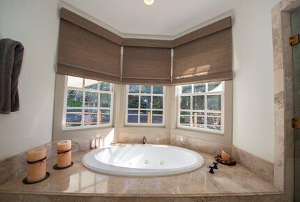 Amazing Private Family Luxury Estate in Sunny Rancho Santa Fe - Rancho Santa Fe, California