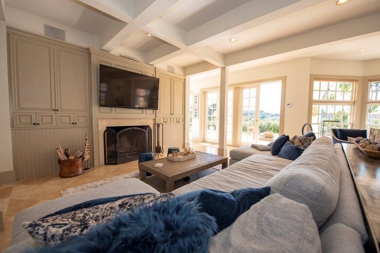 Amazing Private Family Luxury Estate in Sunny Rancho Santa Fe - Rancho Santa Fe, California