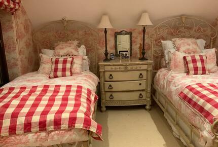 Totmael - Westport, Ireland