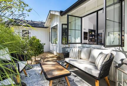 Stunning Montecito Seaside Family Retreat | Walk to Beaches, Cafes, Shops - Montecito, California