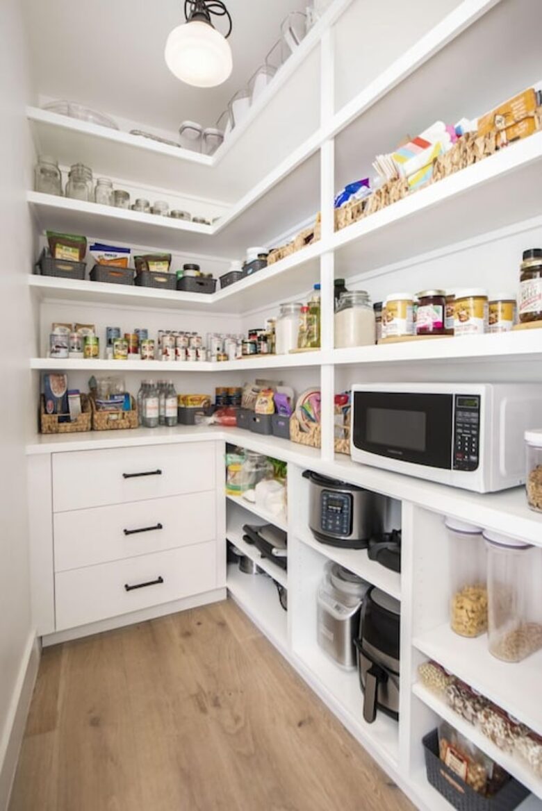 Stunning Montecito Seaside Family Retreat | Walk to Beaches, Cafes, Shops - Montecito, California