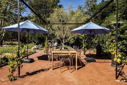 Stunning Montecito Seaside Family Retreat | Walk to Beaches, Cafes, Shops - Montecito, California