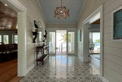 Oceanfront Luxury Lodge and Cottage - Marathon, Florida