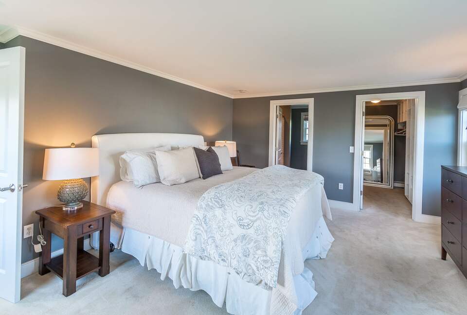 Charming Nantucket Escape with private yard - Nantucket, Massachusetts