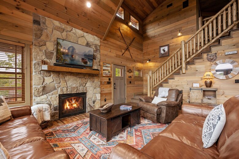 Luxury Mountain Escape with Pool + Theater - Sevierville, Tennessee