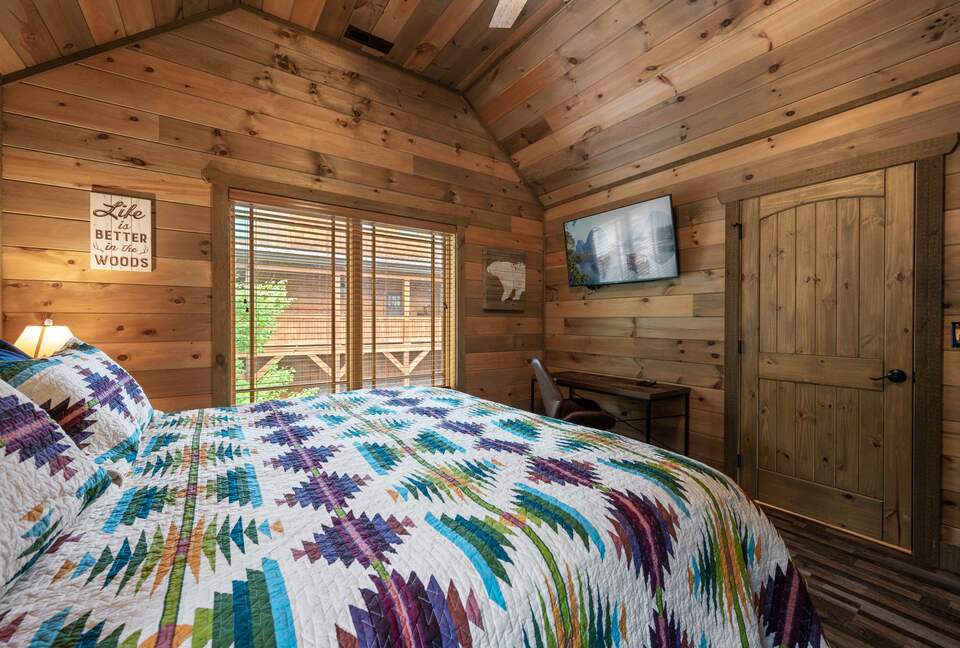 Luxury Mountain Escape with Pool + Theater - Sevierville, Tennessee