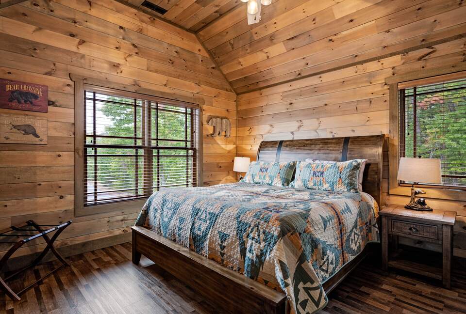 Luxury Mountain Escape with Pool + Theater - Sevierville, Tennessee