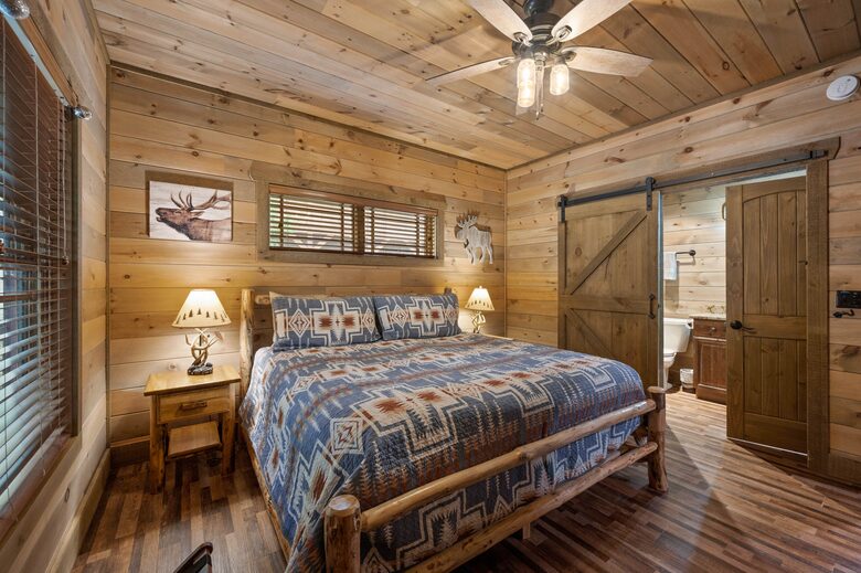 Luxury Mountain Escape with Pool + Theater - Sevierville, Tennessee