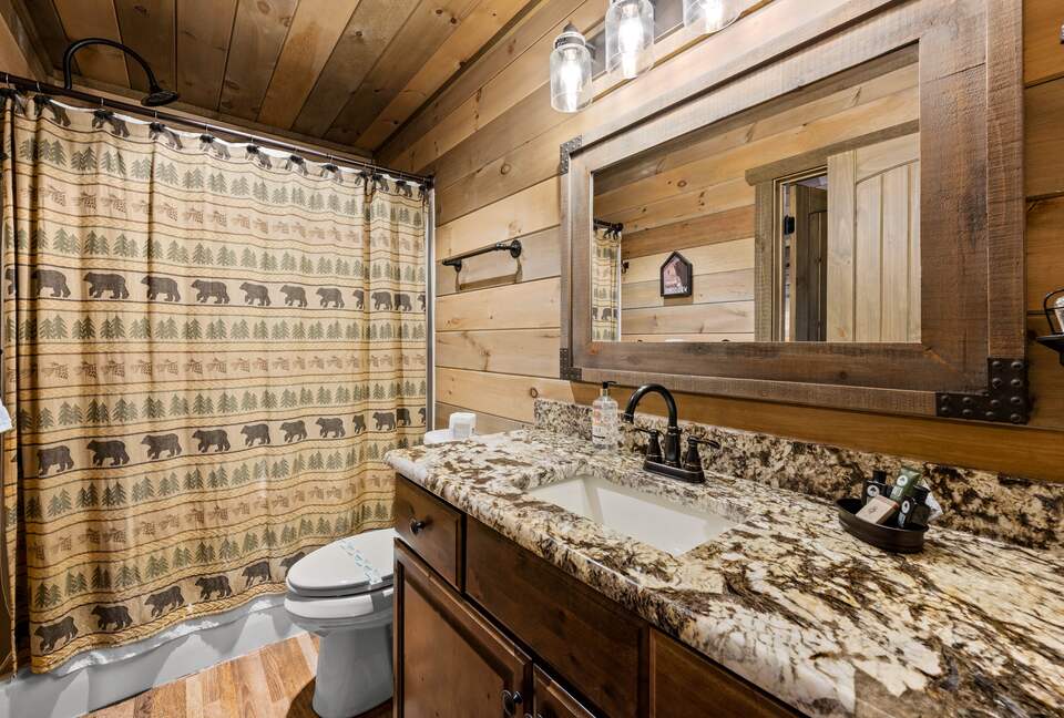 Luxury Mountain Escape with Pool + Theater - Sevierville, Tennessee