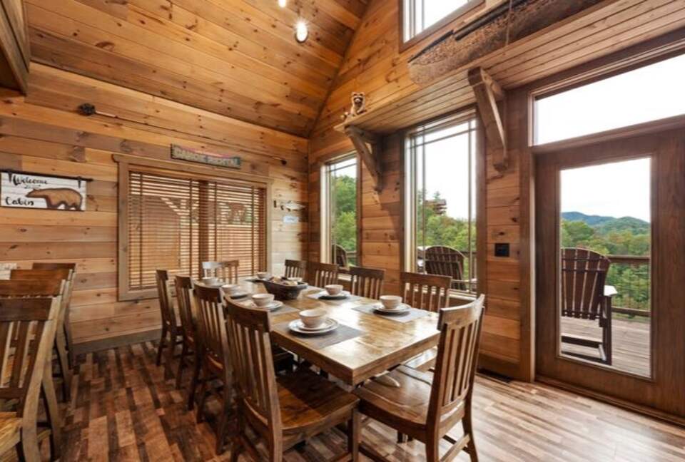 Luxury Mountain Escape with Pool + Theater - Sevierville, Tennessee