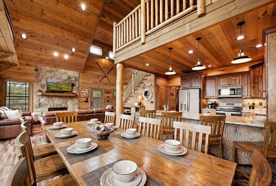 Luxury Mountain Escape with Pool + Theater - Sevierville, Tennessee