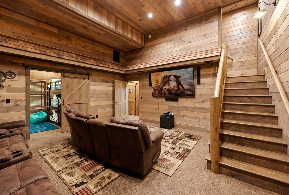 Luxury Mountain Escape with Pool + Theater - Sevierville, Tennessee