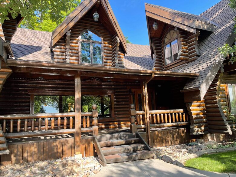 Splinter Shack | Charming Ski Log Cabin 30 minutes from Snowbasin/Powder Mtn. - Ogden, Utah