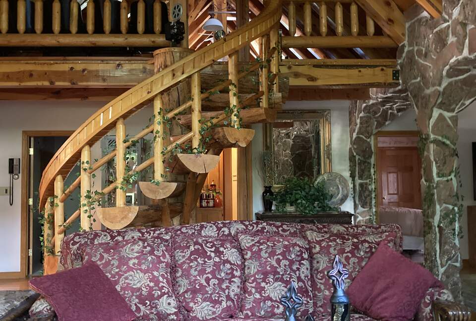 Splinter Shack | Charming Ski Log Cabin 30 minutes from Snowbasin/Powder Mtn. - Ogden, Utah