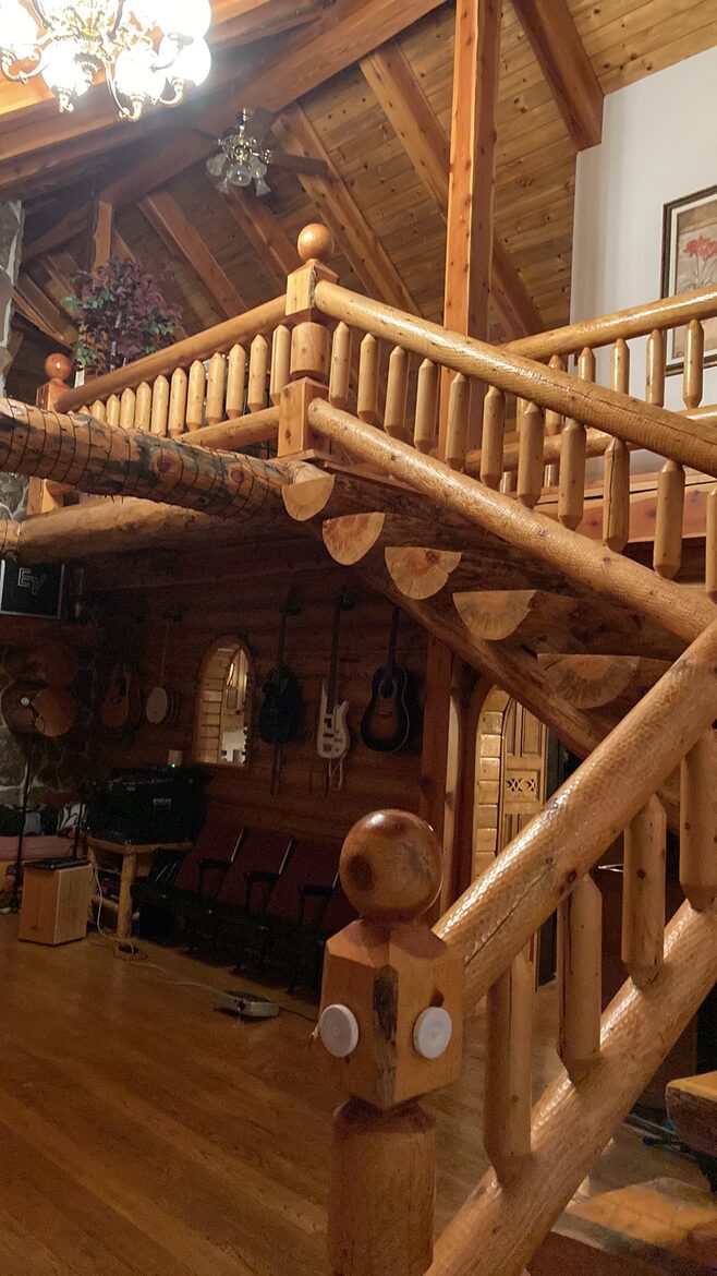 Splinter Shack | Charming Ski Log Cabin 30 minutes from Snowbasin/Powder Mtn. - Ogden, Utah