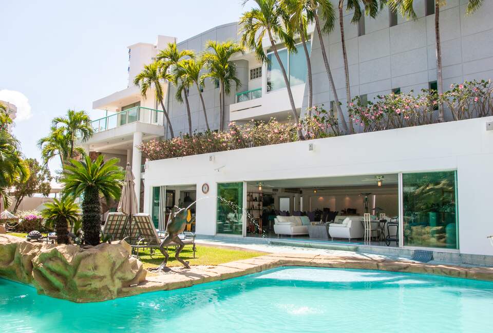 Villa Las Palmas - Tennis Dream Home! - Acapulco, Mexico