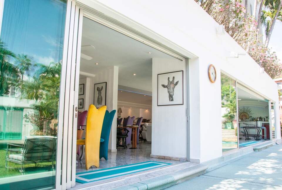 Villa Las Palmas - Tennis Dream Home! - Acapulco, Mexico