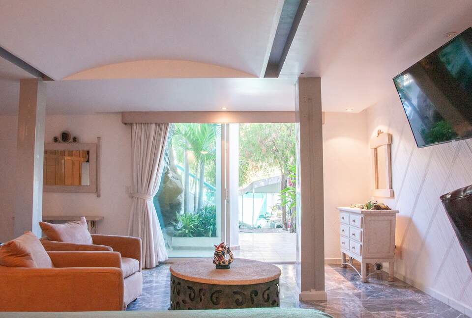 Villa Las Palmas - Tennis Dream Home! - Acapulco, Mexico