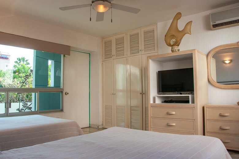 Villa Las Palmas - Tennis Dream Home! - Acapulco, Mexico