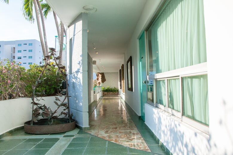 Villa Las Palmas - Tennis Dream Home! - Acapulco, Mexico