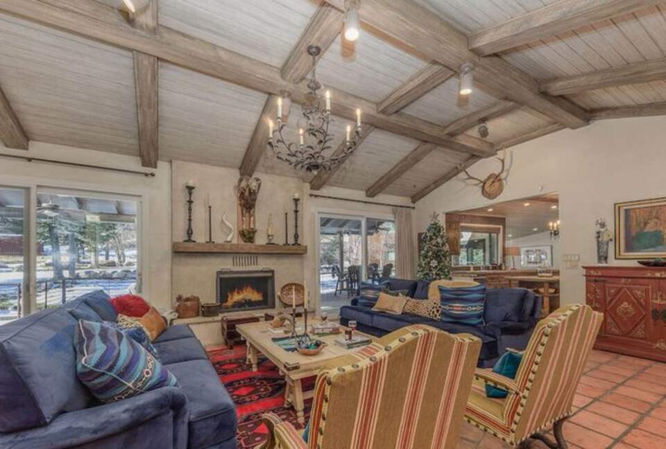 The River House Luxury with Hot Tub - Ruidoso, New Mexico