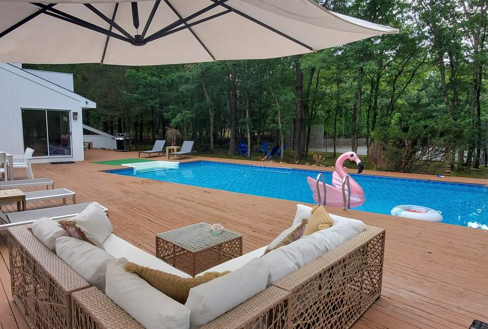 East Quogue Contemporary Getaway with Pool and Tennis - East Quogue, New York