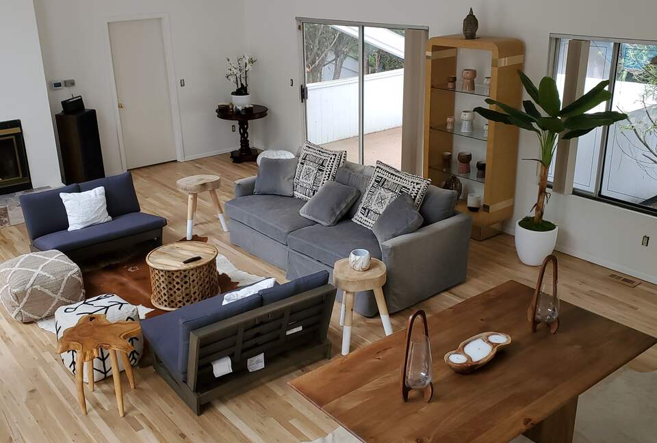 East Quogue Contemporary Getaway with Pool and Tennis - East Quogue, New York