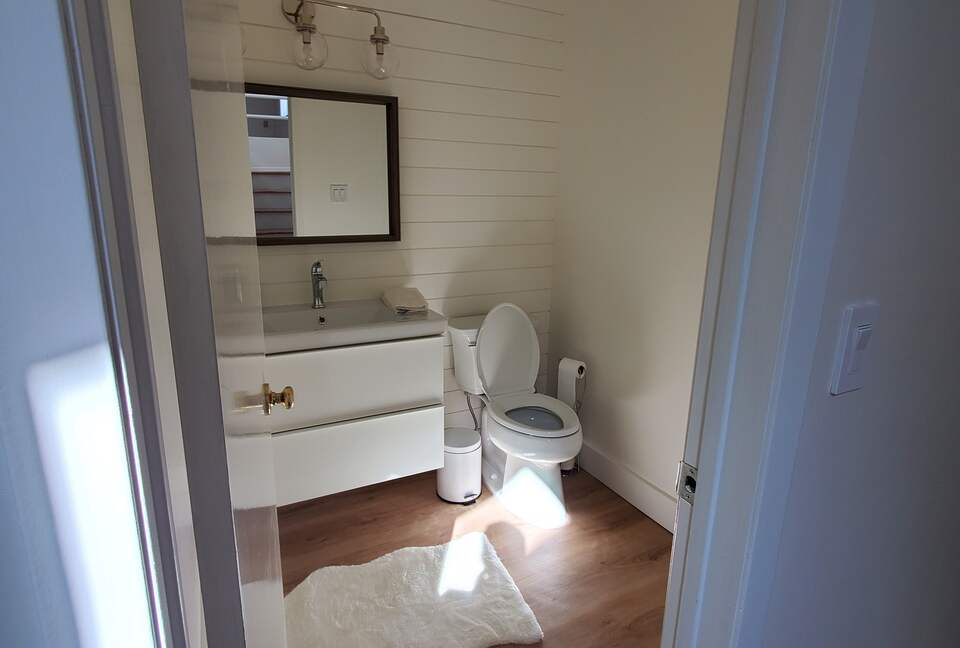 East Quogue Contemporary Getaway with Pool and Tennis - East Quogue, New York