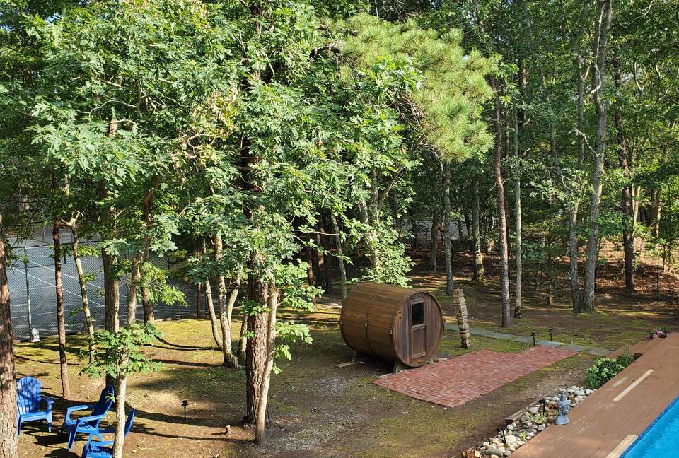 East Quogue Contemporary Getaway with Pool and Tennis - East Quogue, New York