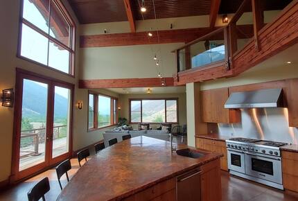 Sun Valley Mountain Retreat - Hailey, Idaho
