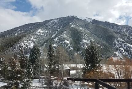 Sun Valley Mountain Retreat - Hailey, Idaho