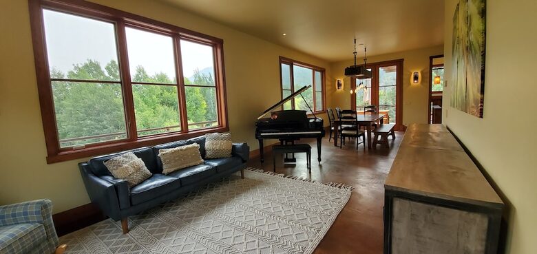 Sun Valley Mountain Retreat - Hailey, Idaho