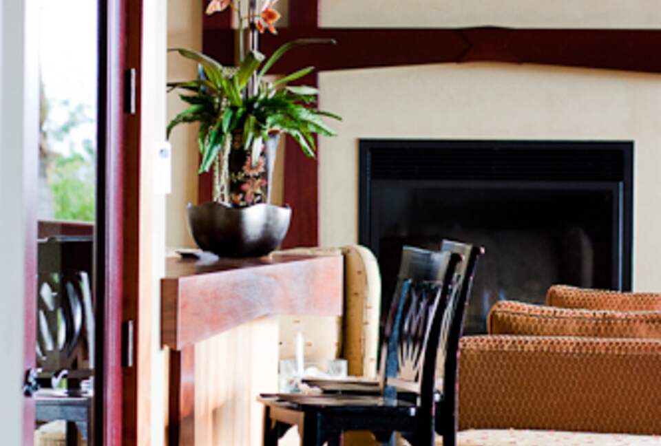 Upcountry Maui Estate with Tennis Court - Kula, Hawaii