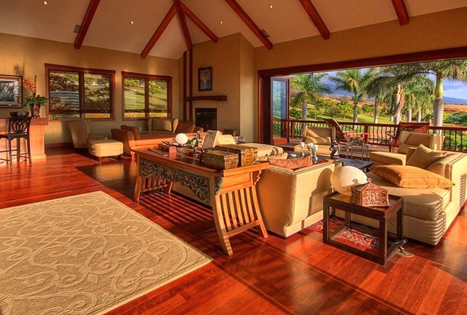 Upcountry Maui Estate with Tennis Court - Kula, Hawaii