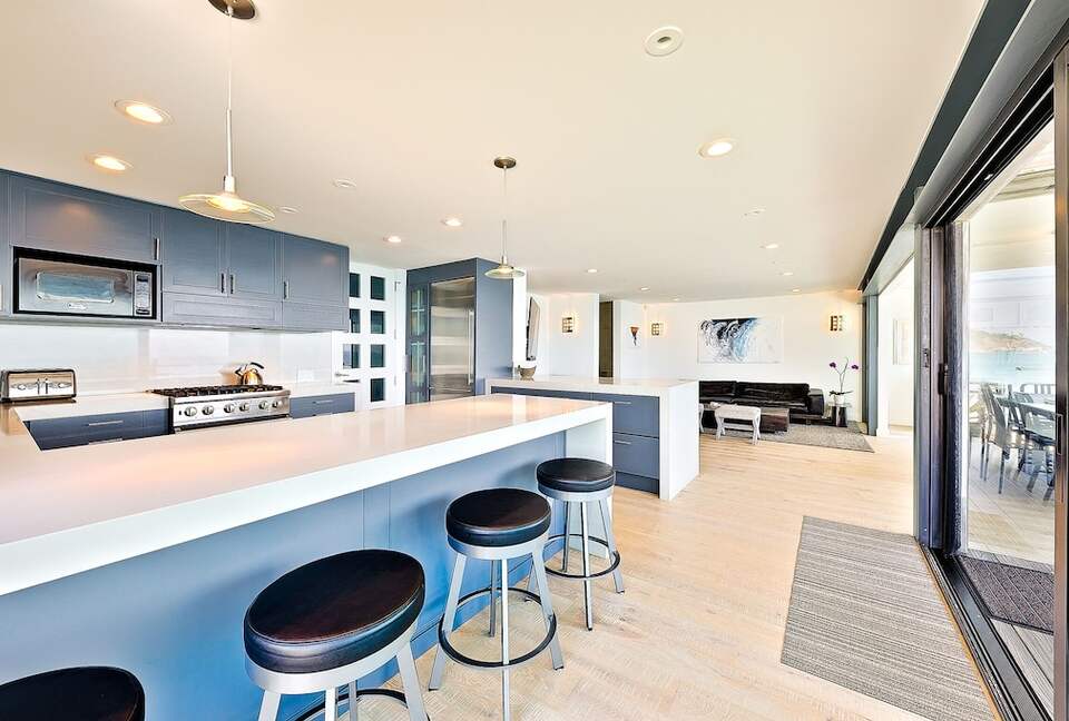 Malibu Modern Paradise | Oceanfront with amazing views and spa - Malibu, California