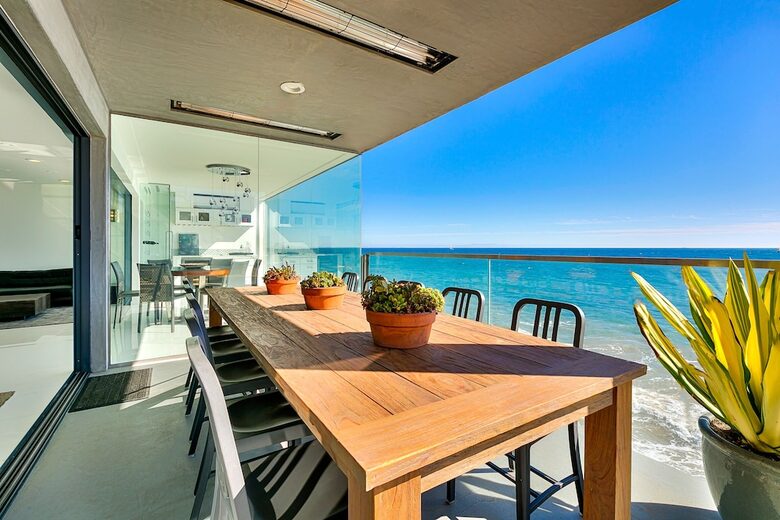 Malibu Modern Paradise | Oceanfront with amazing views and spa - Malibu, California