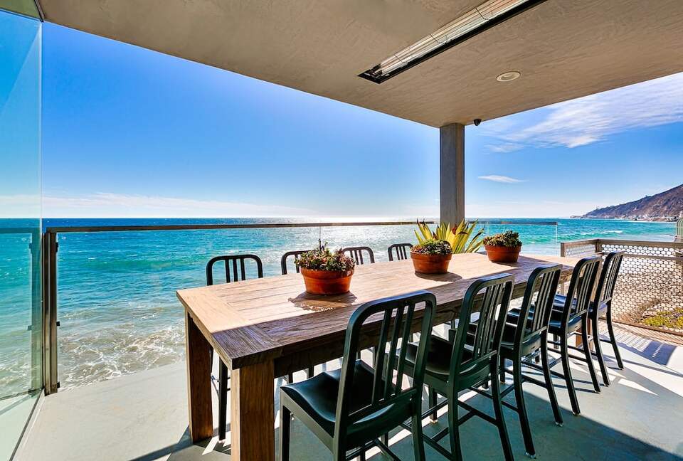 Malibu Modern Paradise | Oceanfront with amazing views and spa - Malibu, California