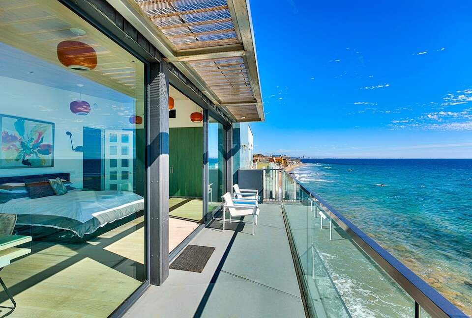 Malibu Modern Paradise | Oceanfront with amazing views and spa - Malibu, California