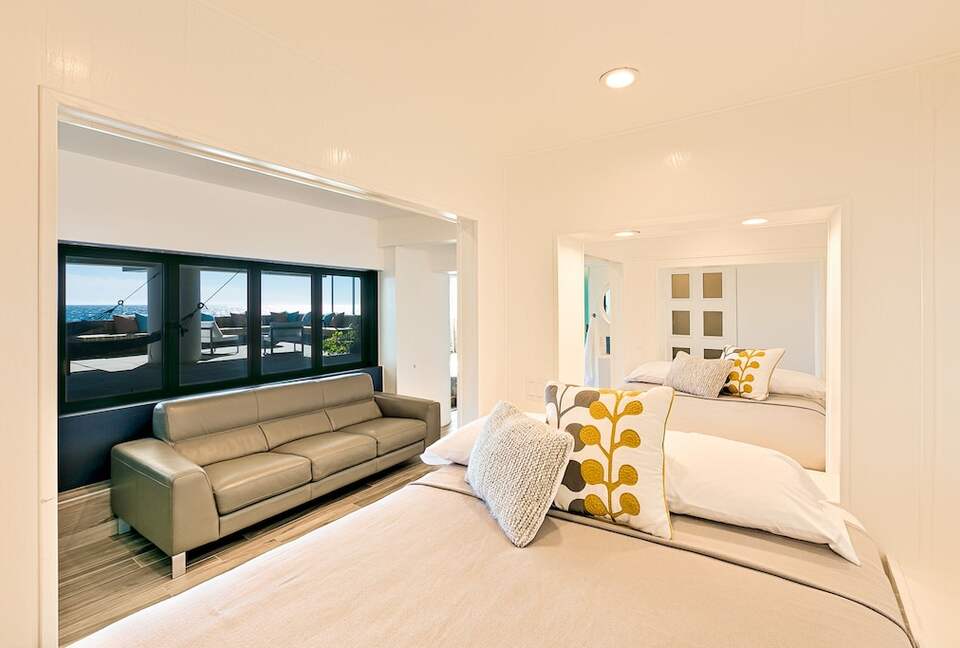 Malibu Modern Paradise | Oceanfront with amazing views and spa - Malibu, California