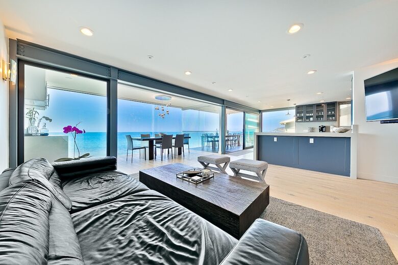 Malibu Modern Paradise | Oceanfront with amazing views and spa - Malibu, California