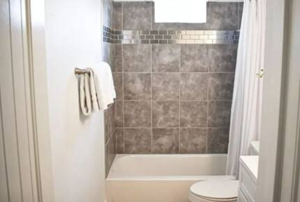 Cozy Getaway Minutes to Ski Slopes and Lakes - Roy, Utah