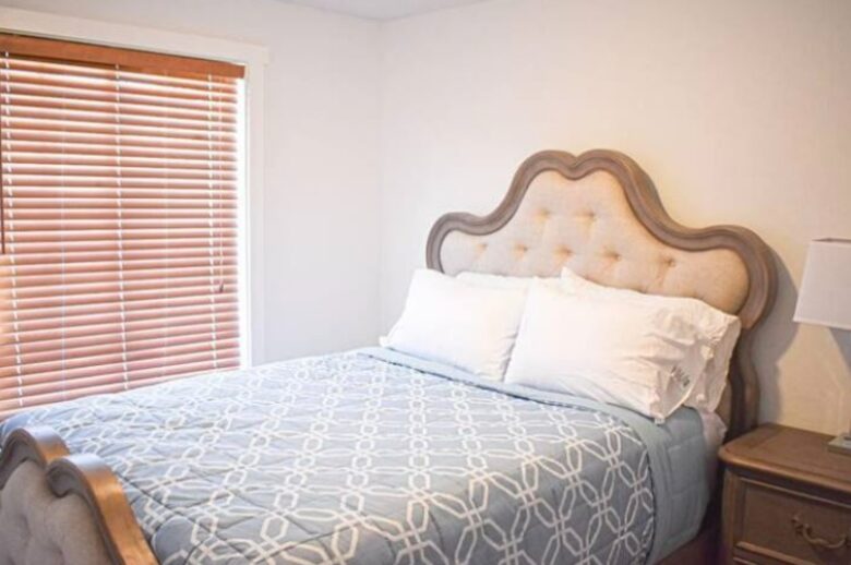 Cozy Getaway Minutes to Ski Slopes and Lakes - Roy, Utah