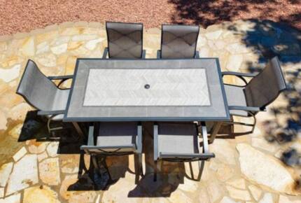 Cozy Getaway Minutes to Ski Slopes and Lakes - Roy, Utah